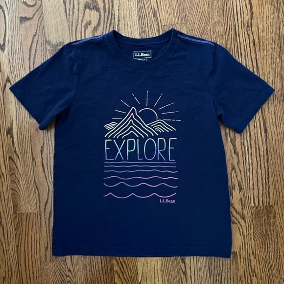 Girl's L.L. Bean graphic t-shirt size 10-12 - Picture 1 of 3